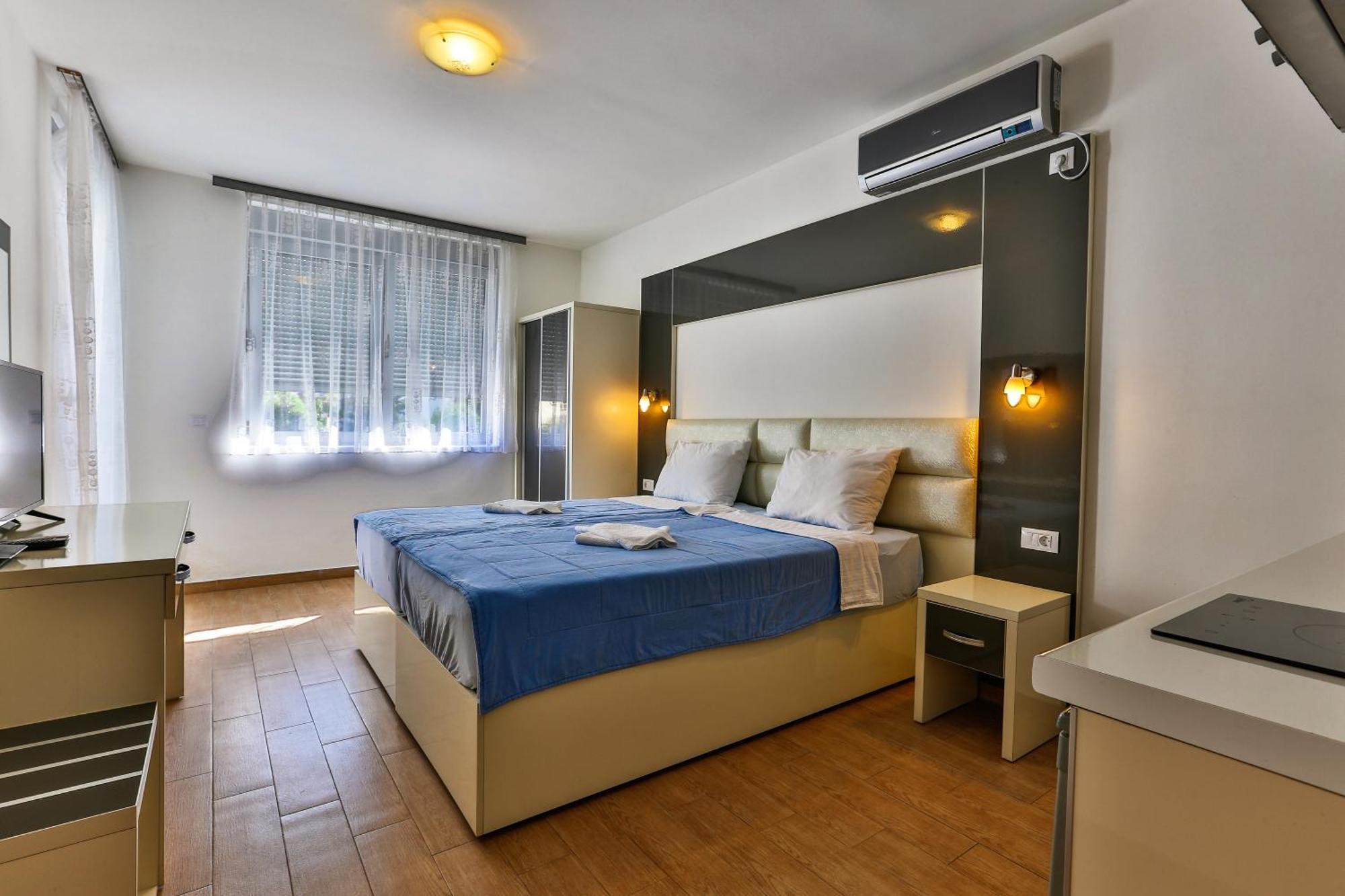 Villa Dvor Kornic Budva Quarto foto