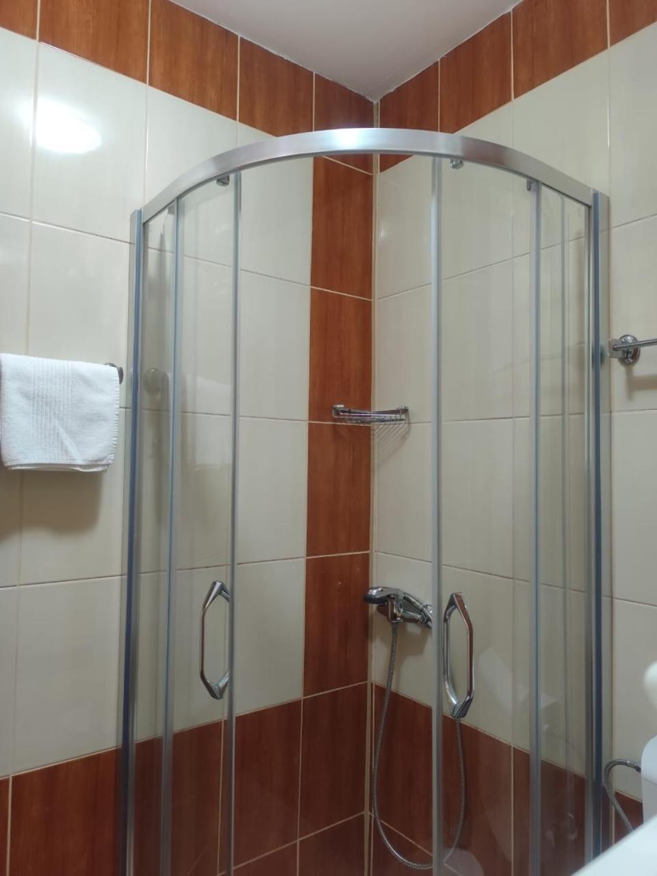 Villa Dvor Kornic Budva Quarto foto